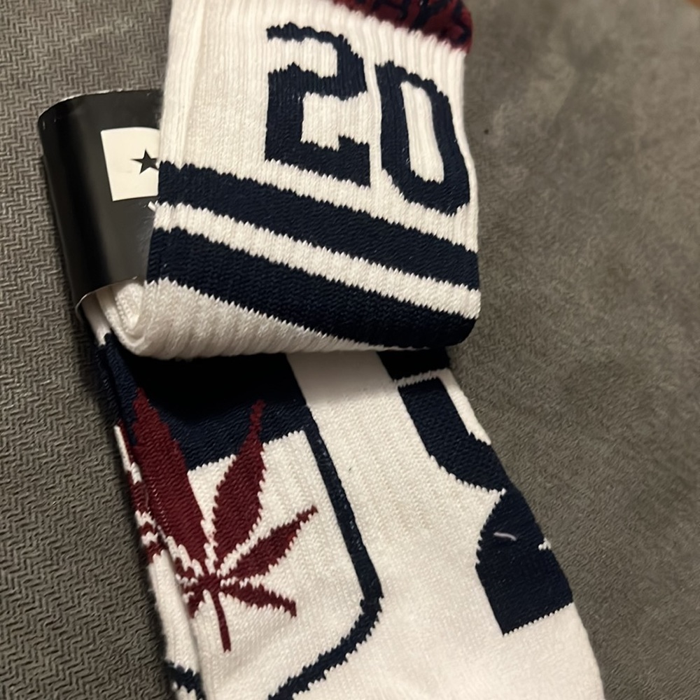 Dgk socks - Picture 4 of 4